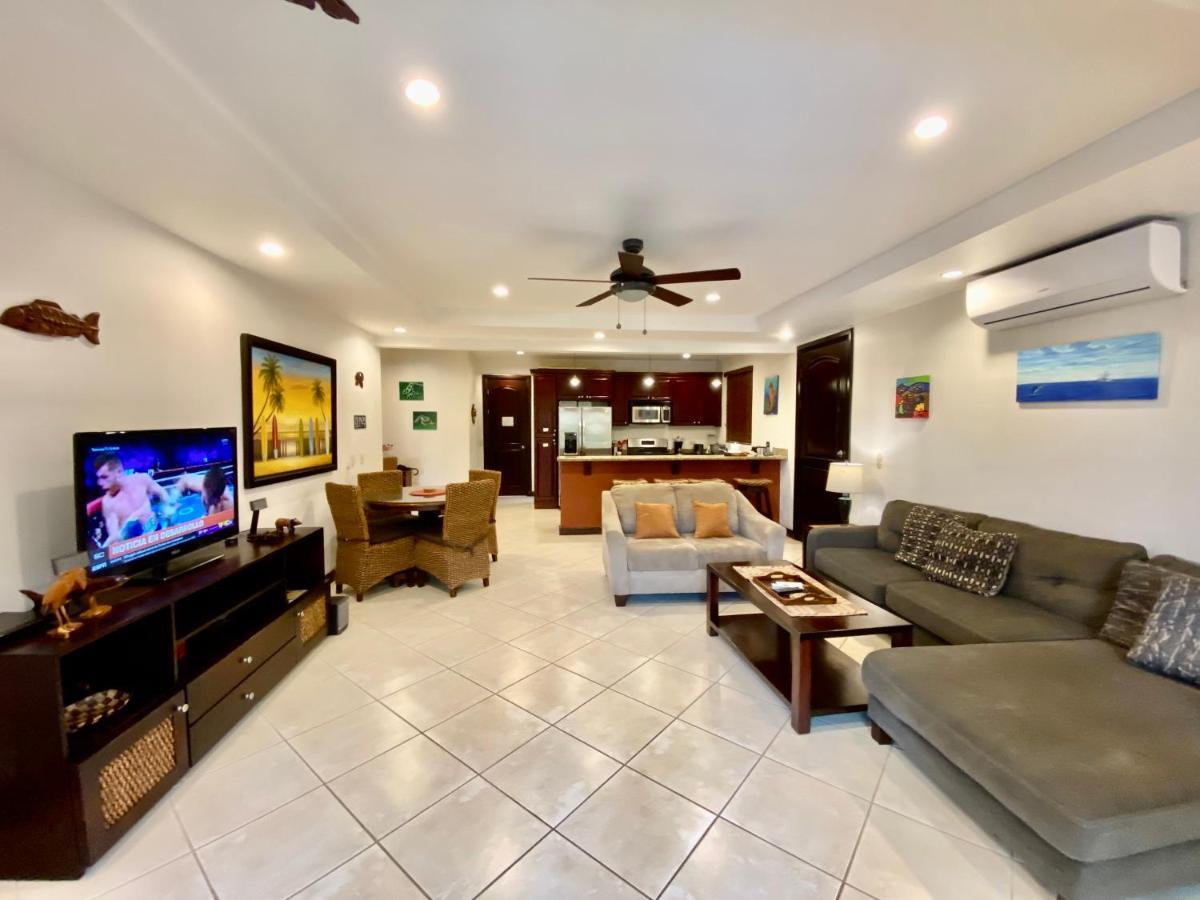 Monte Carlo Luxury Condominiums Jacó Екстериор снимка