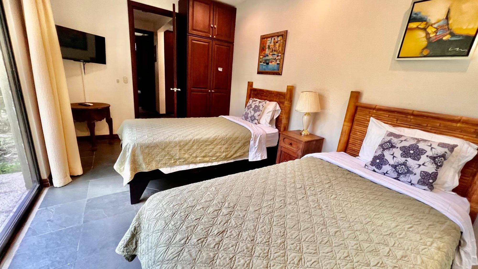 Monte Carlo Luxury Condominiums Jacó Екстериор снимка