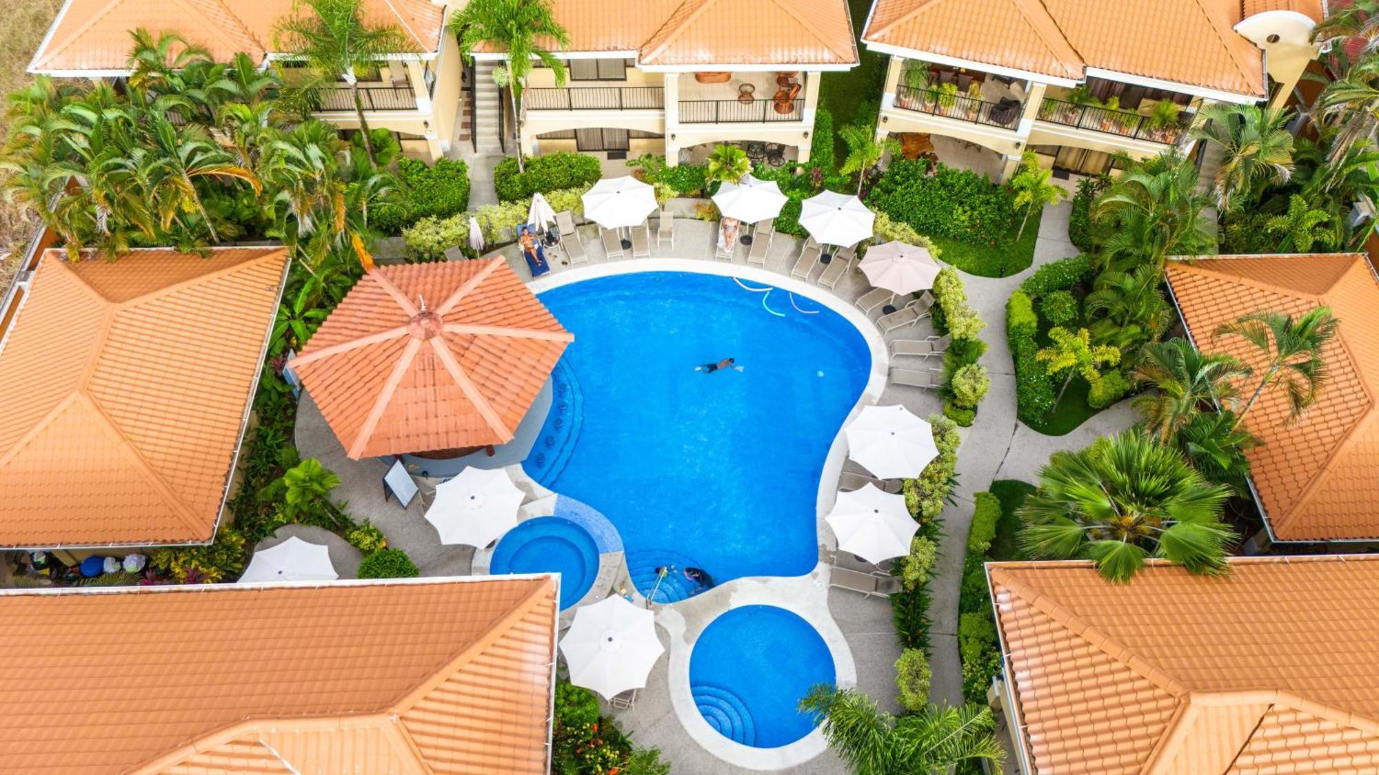 Monte Carlo Luxury Condominiums Jacó Екстериор снимка